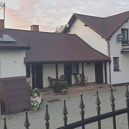 Апартаменти Біля Рондо - Mieszkanie Przy Rondzie Przemysl Ngoại thất bức ảnh