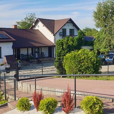 Апартаменти Біля Рондо - Mieszkanie Przy Rondzie Przemysl Ngoại thất bức ảnh